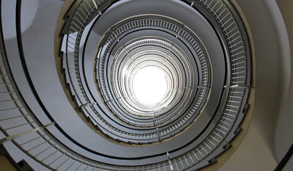 Quintet 3-year-thematic: Why zooming out is also important