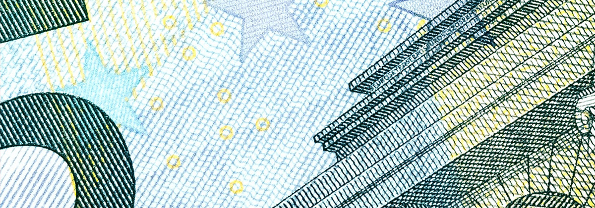 Optimal portfolios in a low yield world